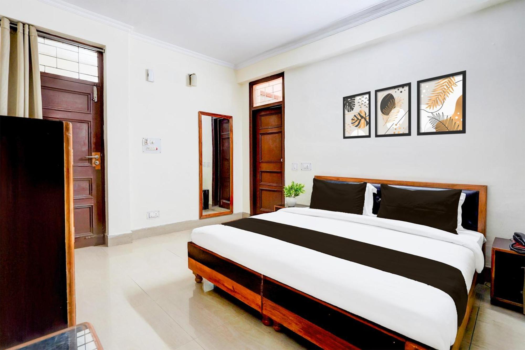 Super Townhouse Mall Road Near Library Chowk Mussoorie Ngoại thất bức ảnh