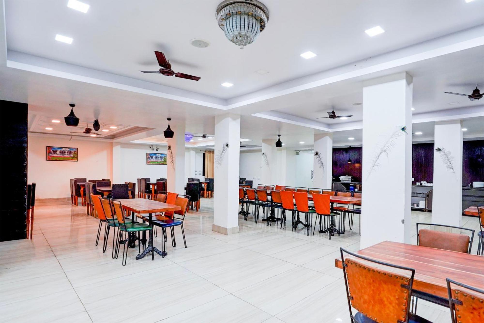 Super Townhouse Mall Road Near Library Chowk Mussoorie Ngoại thất bức ảnh