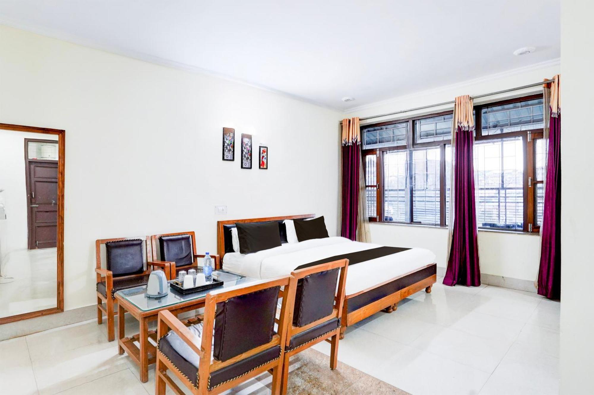 Super Townhouse Mall Road Near Library Chowk Mussoorie Ngoại thất bức ảnh