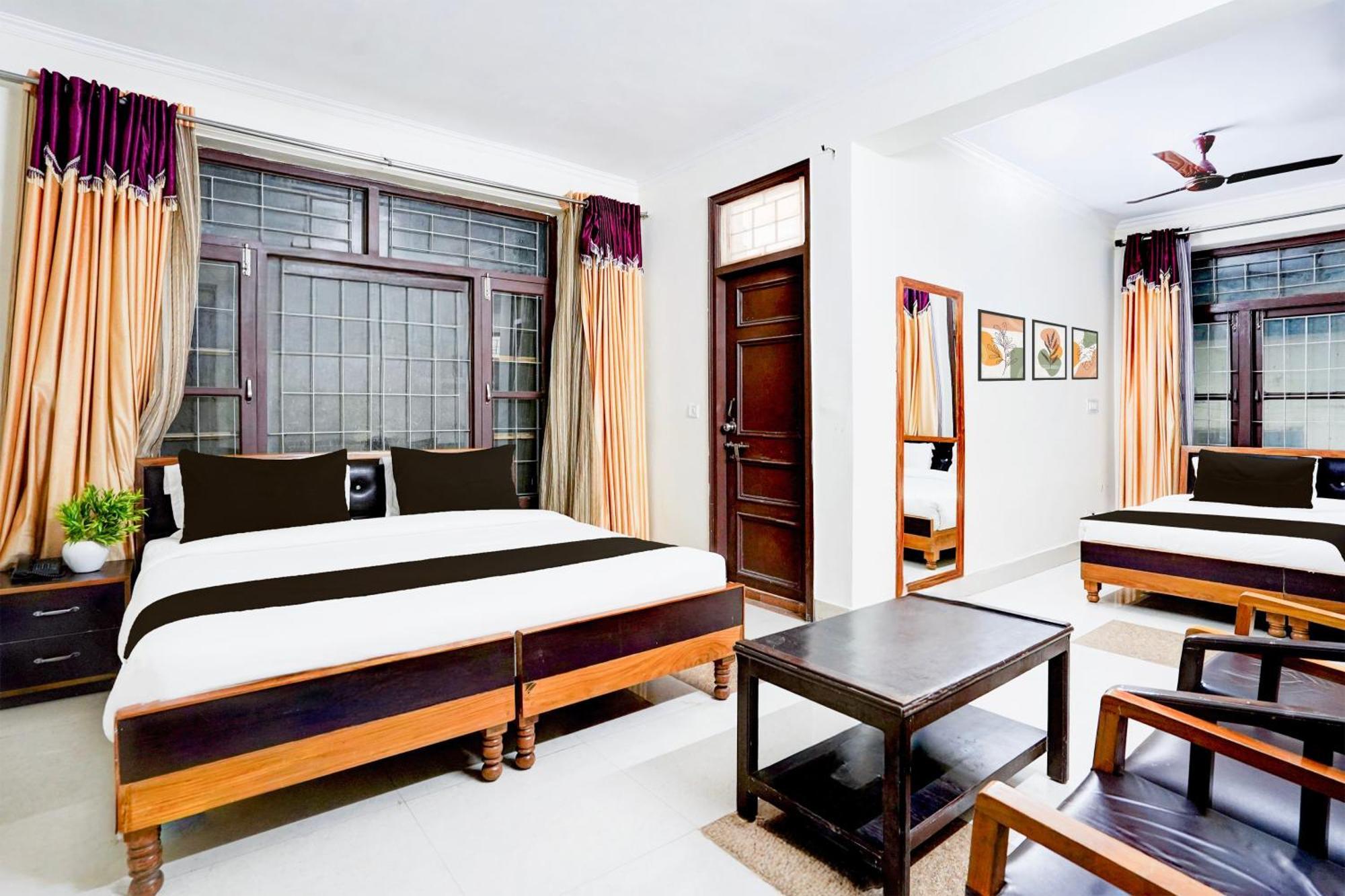 Super Townhouse Mall Road Near Library Chowk Mussoorie Ngoại thất bức ảnh