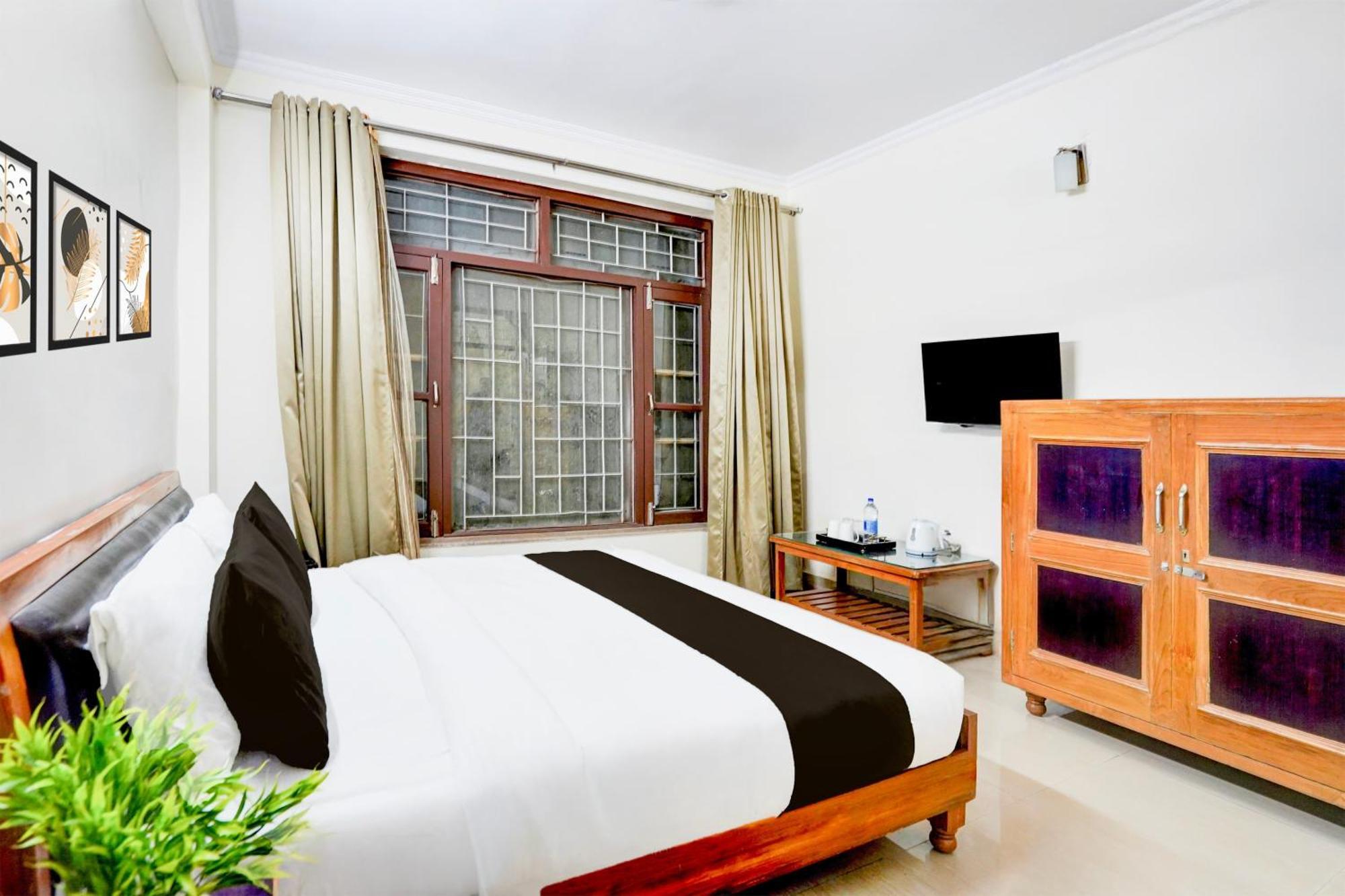 Super Townhouse Mall Road Near Library Chowk Mussoorie Ngoại thất bức ảnh